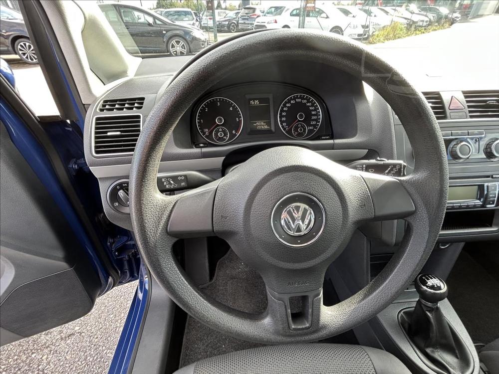 Volkswagen Touran 1,6 TDi 77kW Alu,Panora,Servis