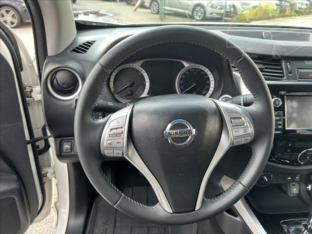 Nissan Navara 2,3 dCi AT,TREK-1,Vbava,1.Maj