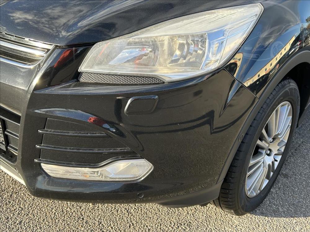 Ford Kuga 2,0 TDCi 103kW Titanium,Vbava