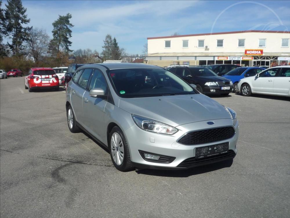 Ford Focus 1,5 TDCi 88kW,Xenon,Navi,Vhe