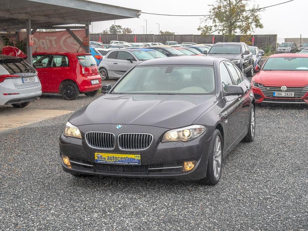 Prodm BMW 5 3.0i mat  NAVI