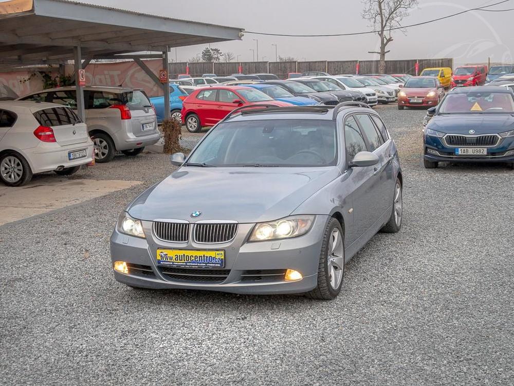 Prodm BMW 330 D 170KW 4x4 mat  PANORAMA