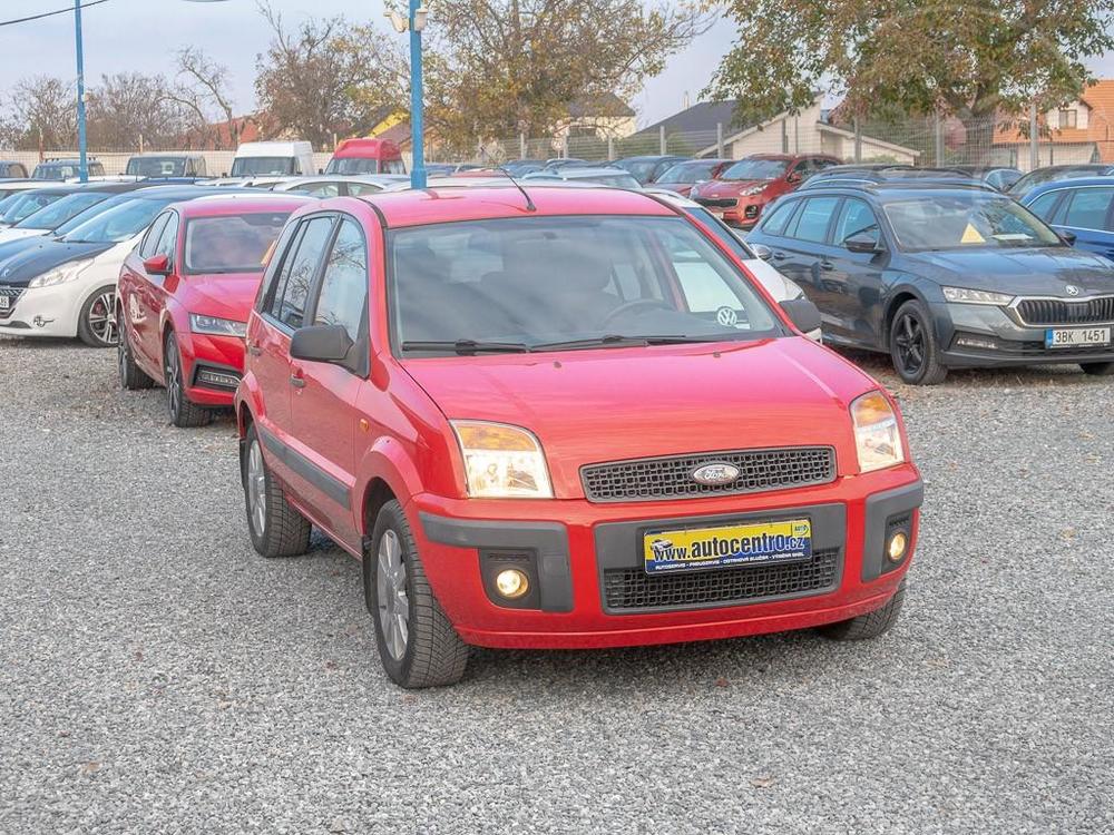 Ford Fusion 1.4TDCI 50KW  PO SERVISE