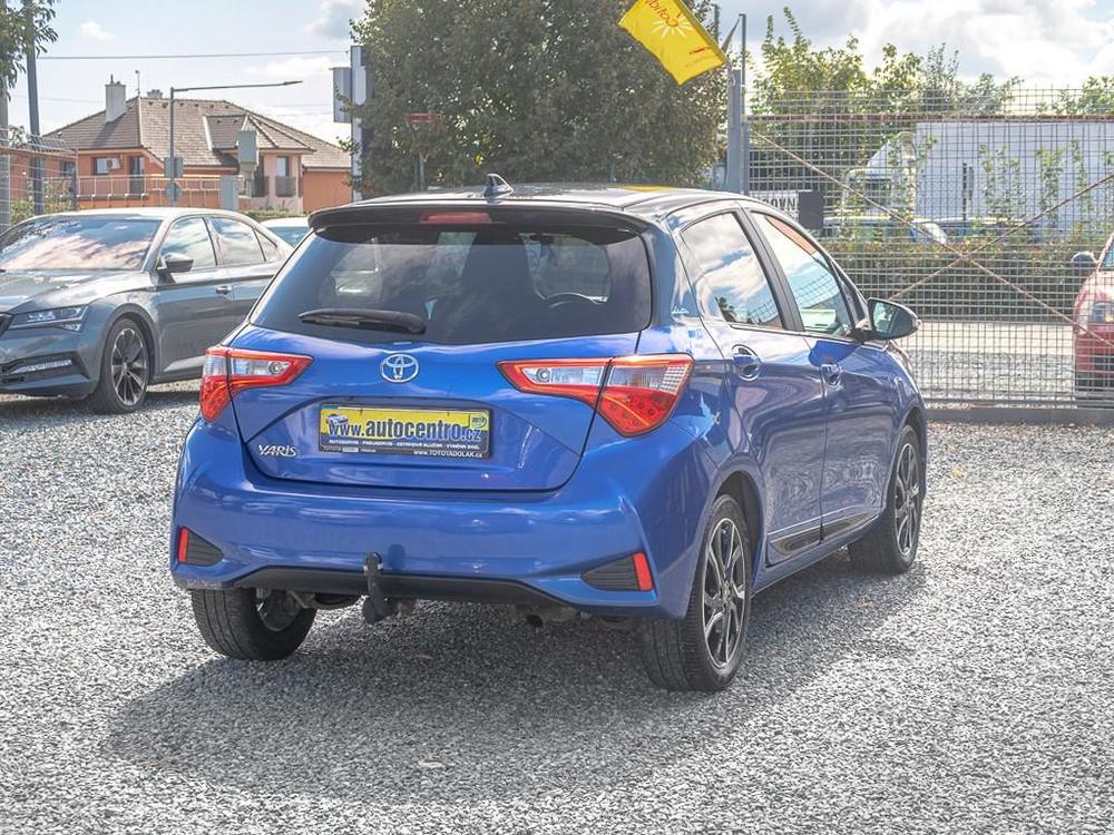 Toyota Yaris R 1.5i 82KW  SELECTION