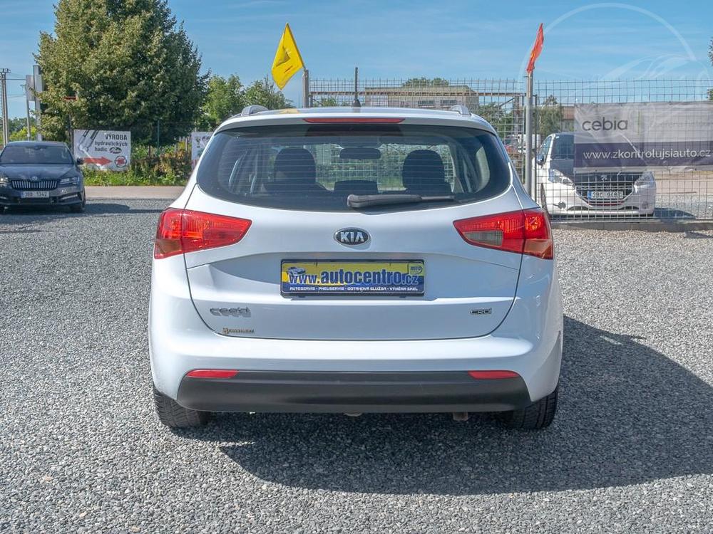 Kia Ceed 11/14 1.4CRDi 66KW  NOV V R