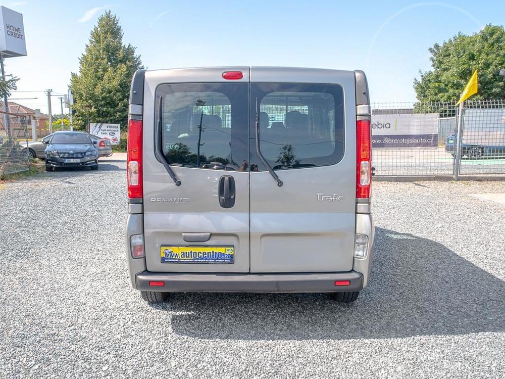 Renault Trafic R 2.0DCI AC  6 sedadel