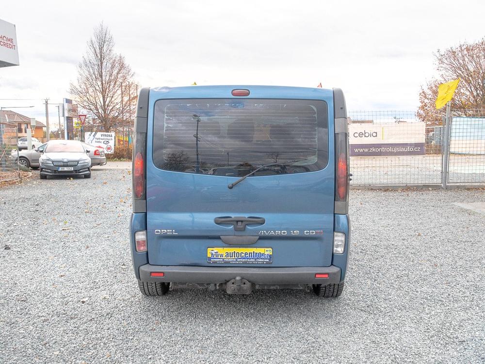 Opel Vivaro 1.9DCI AC  7 sedadel