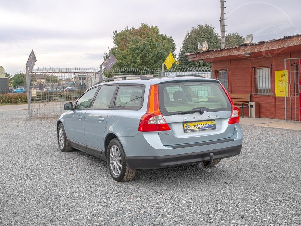 Volvo V70 2.0D 100KW  sporn manul