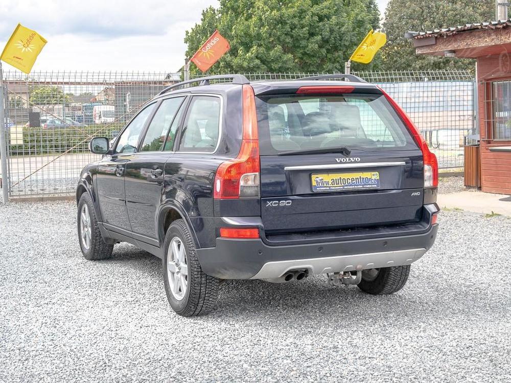 Volvo XC90 8/06 2.4D 136KW 4x4 MAT  7sed