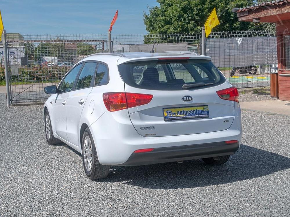 Kia Ceed 11/14 1.4CRDi 66KW  NOV V R