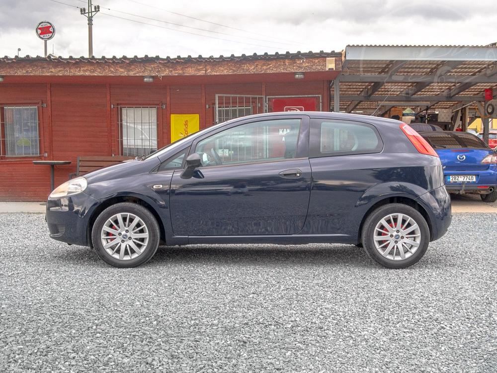 Fiat Grande Punto 1.2i 48KW 3DV - 101.643KM