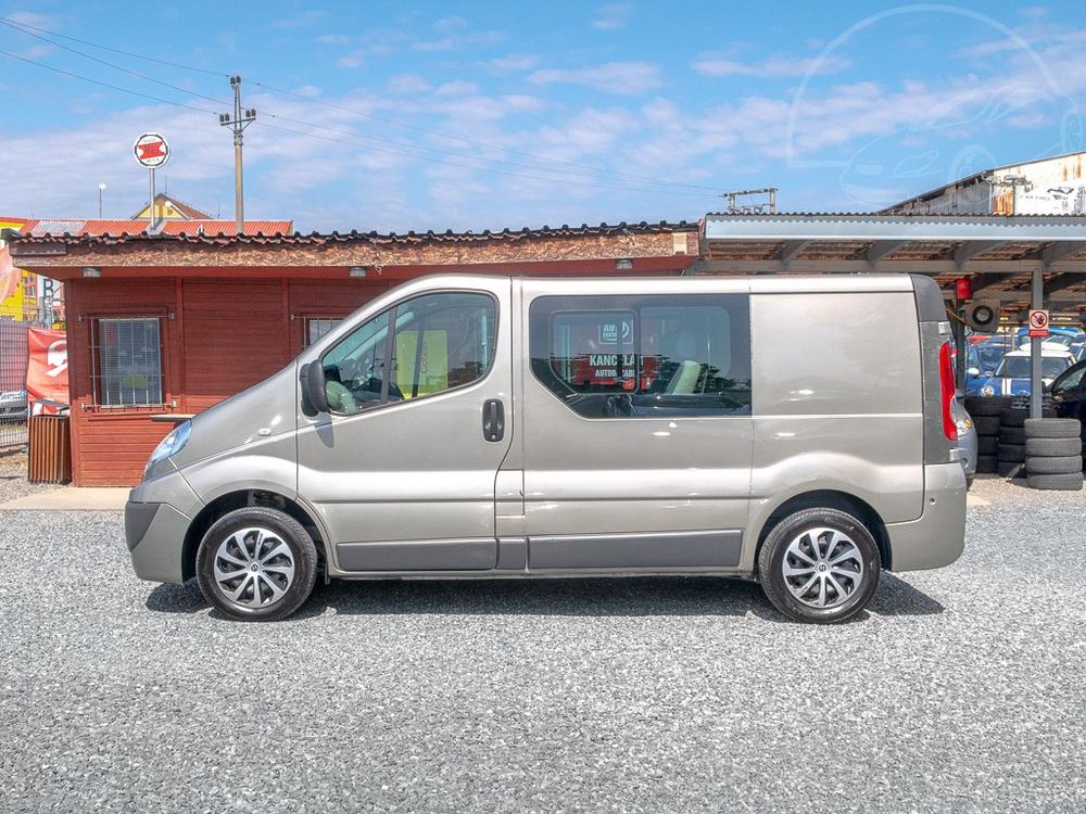 Renault Trafic R 2.0DCI AC  6 sedadel