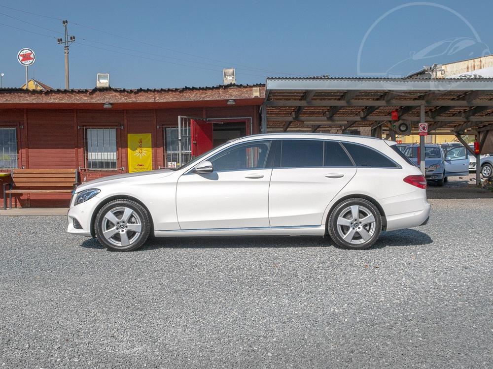 Mercedes-Benz C 200 135KW mat  2x pneu