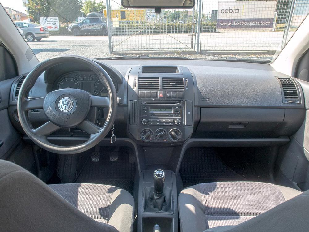 Volkswagen Polo 6/06 1.4i 59KW  PO SERVISU