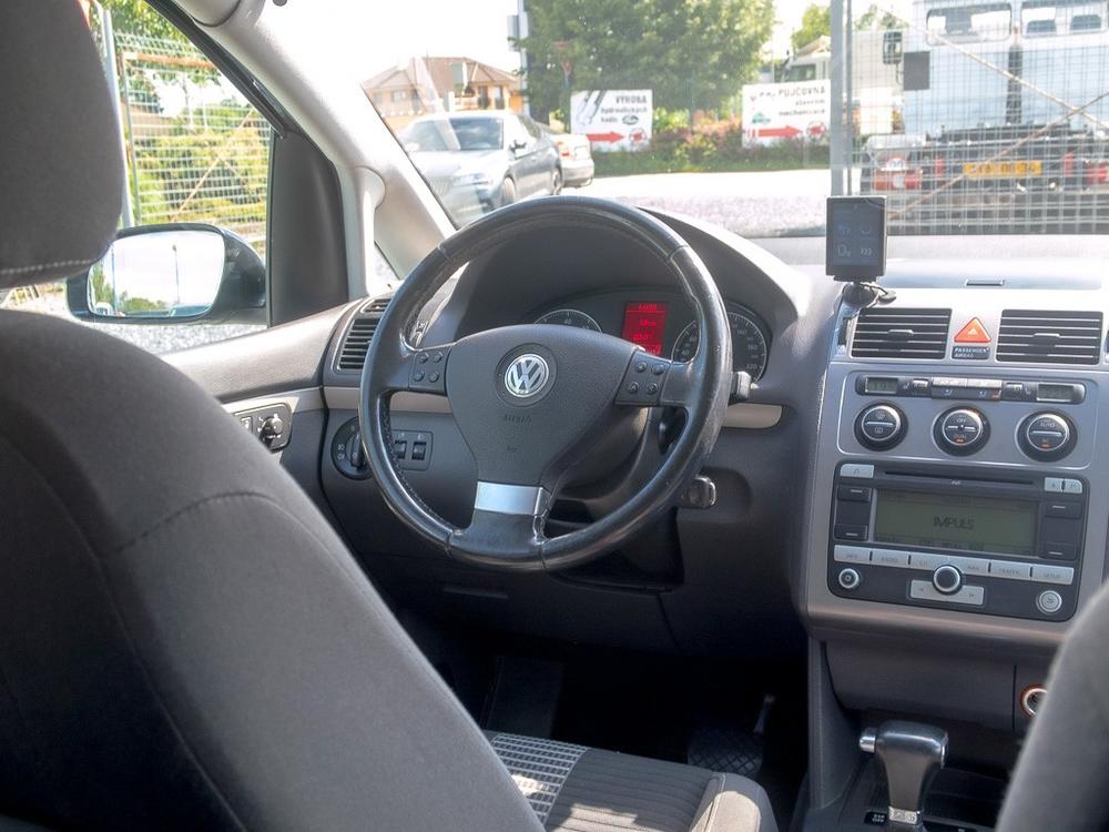 Volkswagen Touran 1.4TSI 103KW DSG  TREND