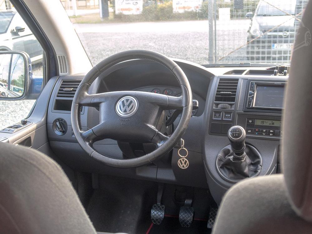 Volkswagen Caravelle 10/05 1.9TDI 77KW  9 SEDADEL