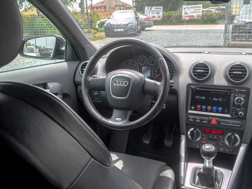 Audi A3 11/06 2.0TDI 125KW  2-DIN