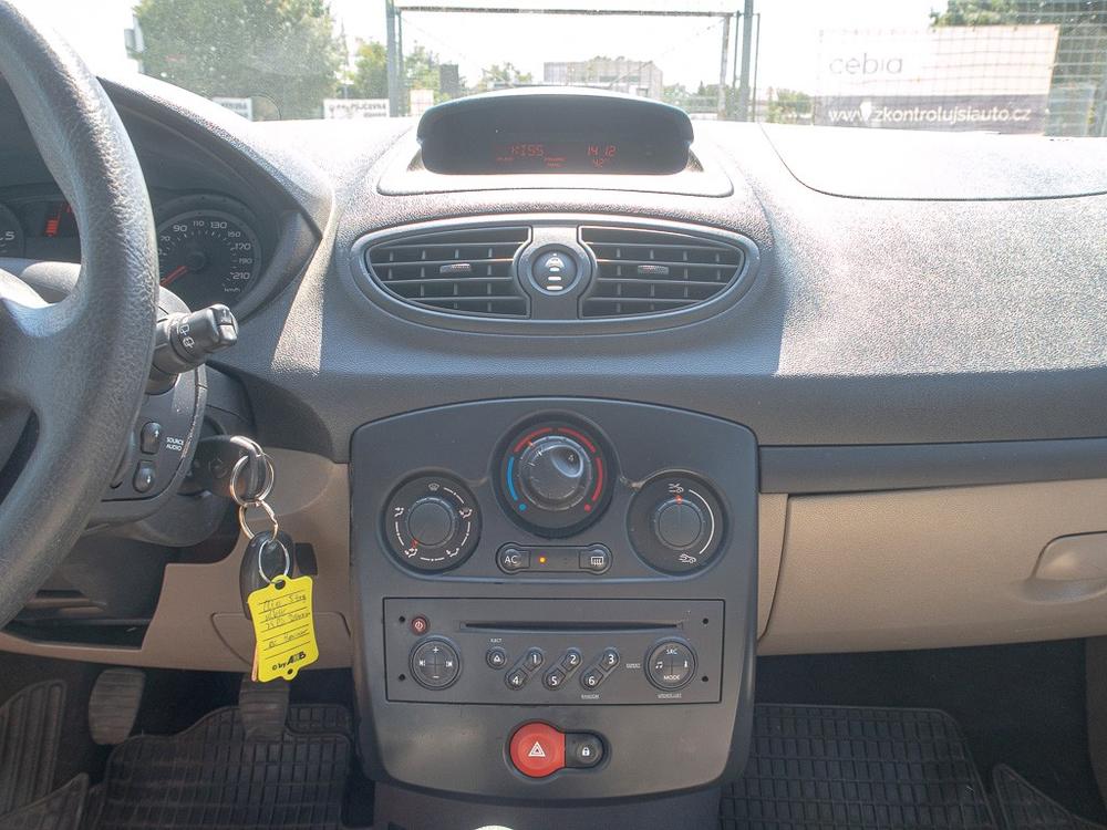 Renault Clio 1.2i 55KW SERVIS