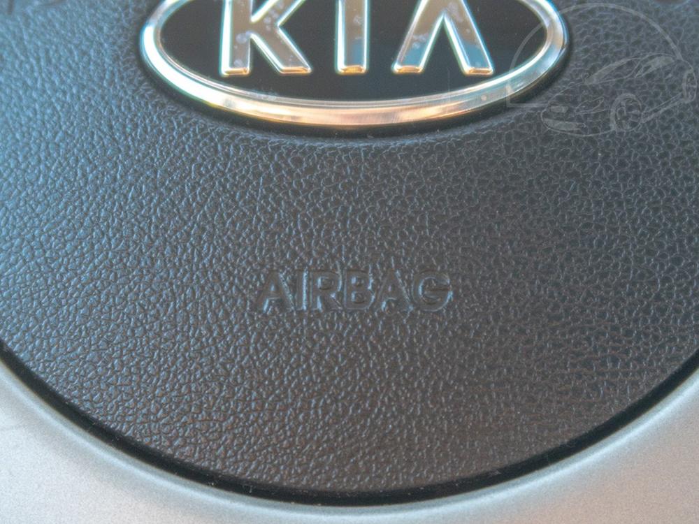 Kia Venga R 1.6D 94KW  2x KOLA