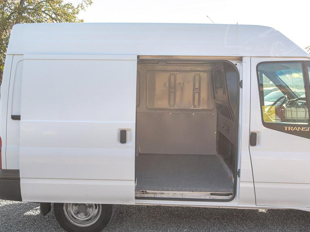 Ford Transit R 2.2TDCI CEBIA  VELMI IST