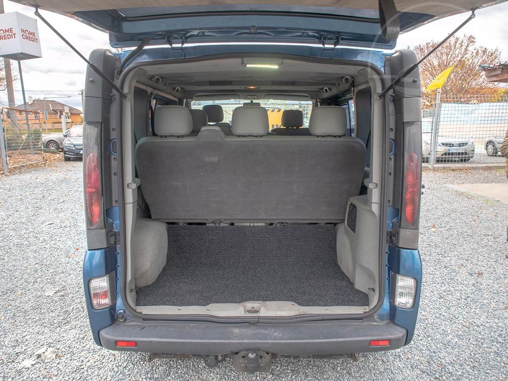 Opel Vivaro 1.9DCI AC  7 sedadel