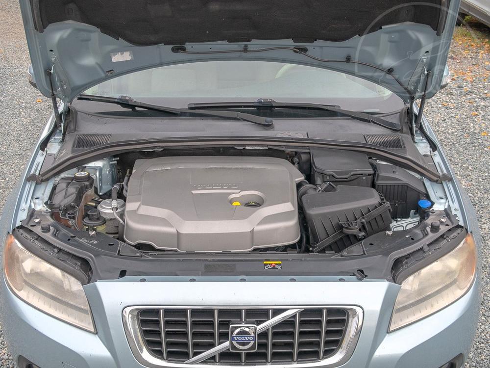 Volvo V70 2.0D 100KW  sporn manul