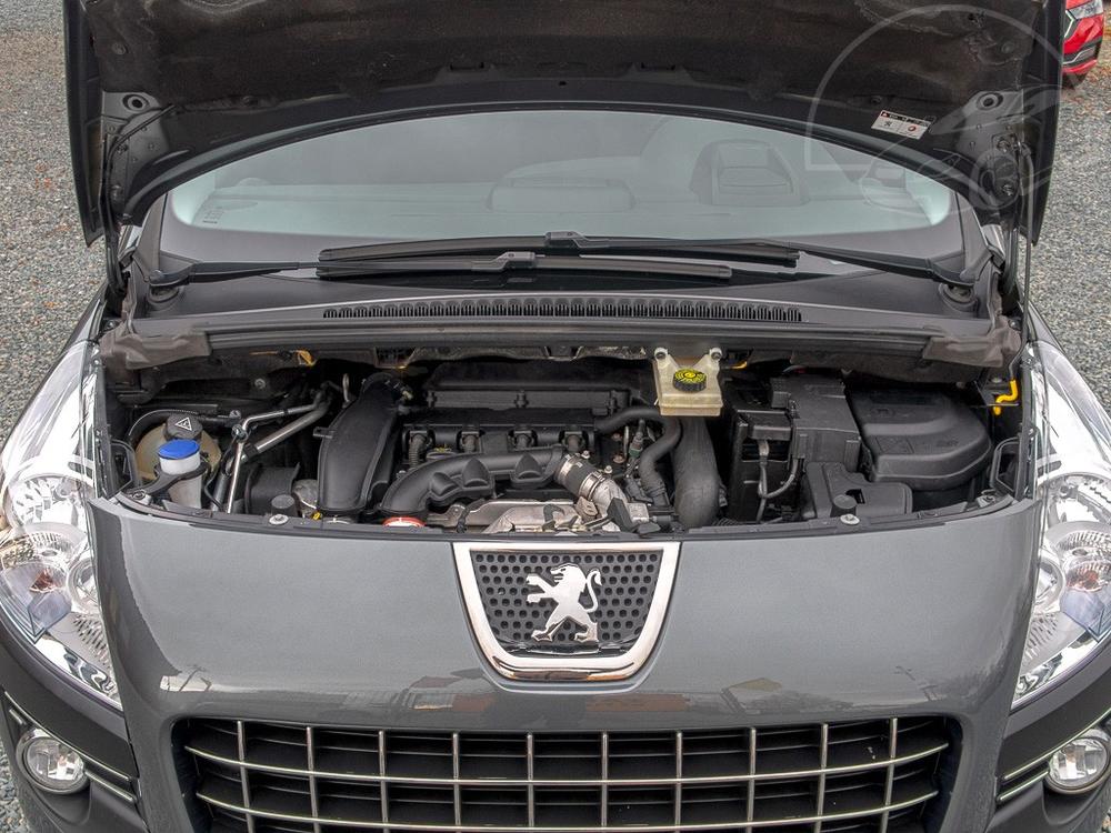 Peugeot 3008 1.6T 115KW NAVI  dovoz CH