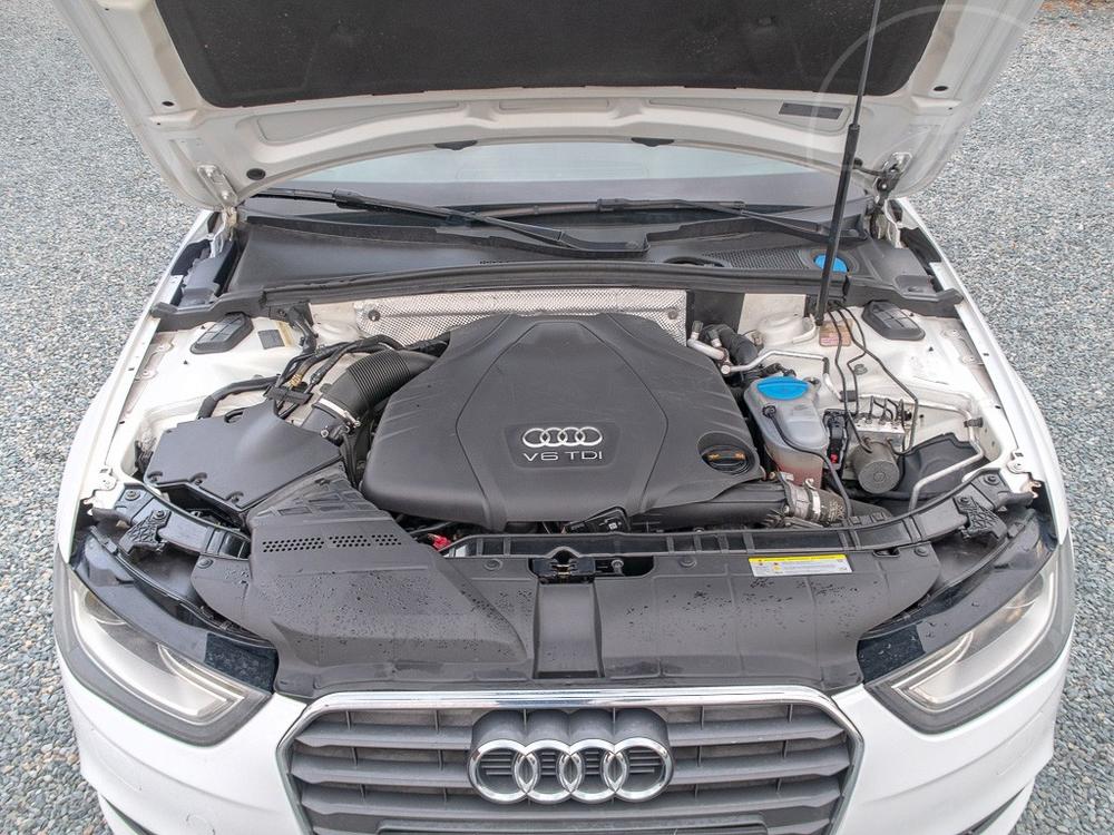 Audi A4 FL 3.0TDI mat  NAVI