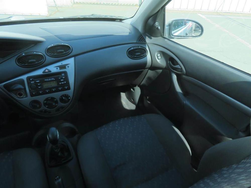 Ford Focus 1.6 16V, zamluveno