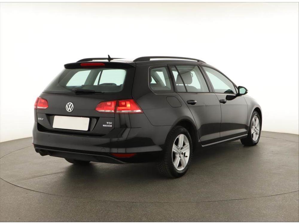 Volkswagen Golf 1.6 TDI, Serv.kniha, Navi