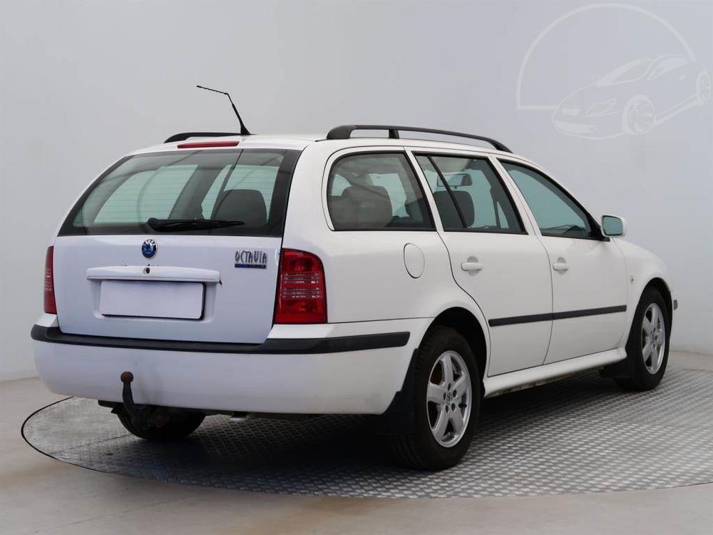 koda Octavia 1.6, po STK, Tan