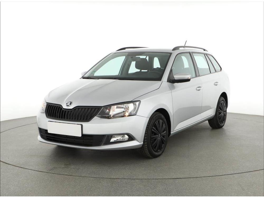 koda Fabia 1.0 TSI, Klima, El. okna