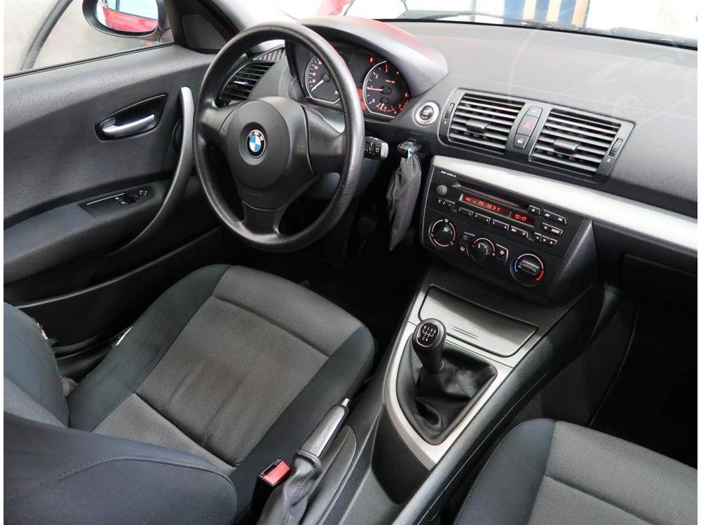 BMW 116 116i, Parkovac asistent