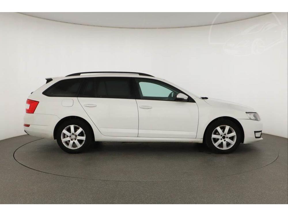 koda Octavia 1.6 TDI, Automatick klima