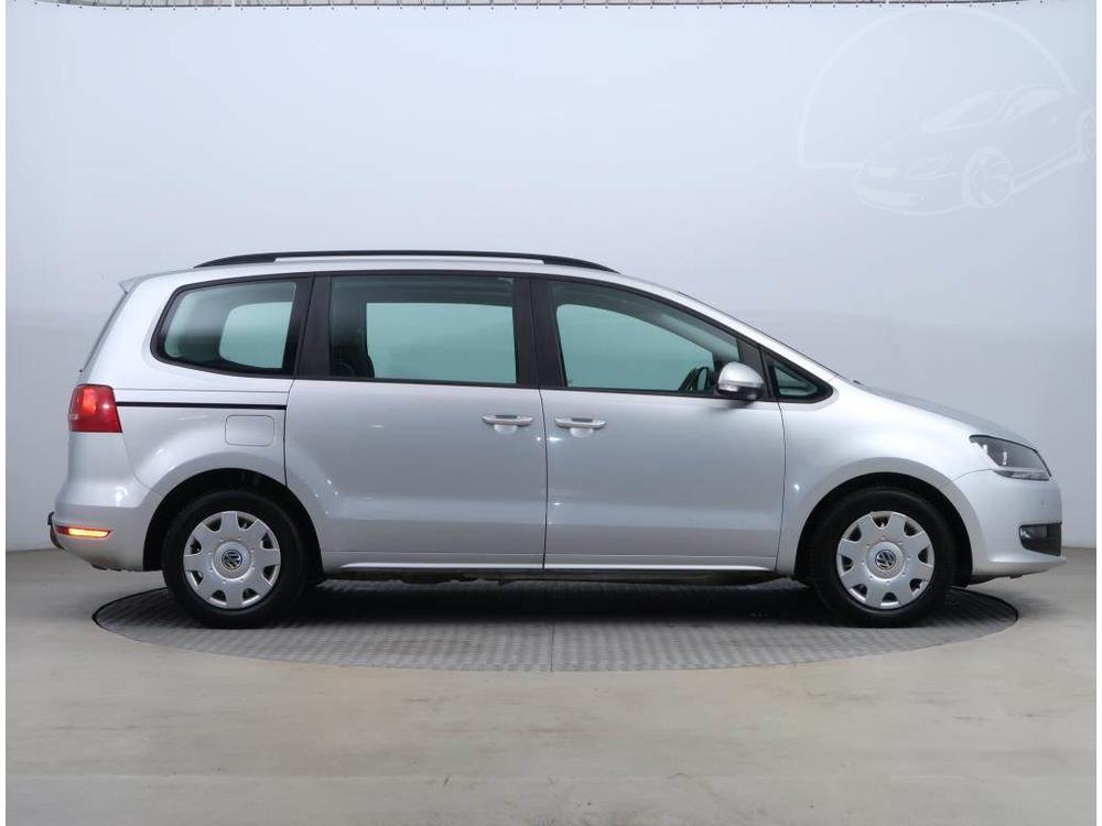 Volkswagen Sharan 2.0 TDI, Automatick klima