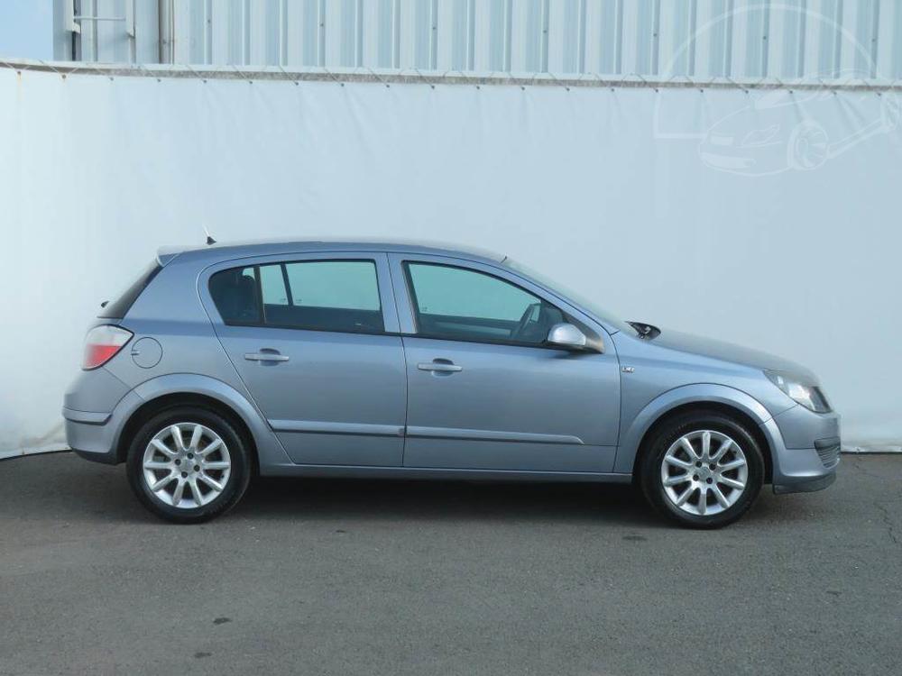 Opel Astra 1.6 16V, pln pojzdn