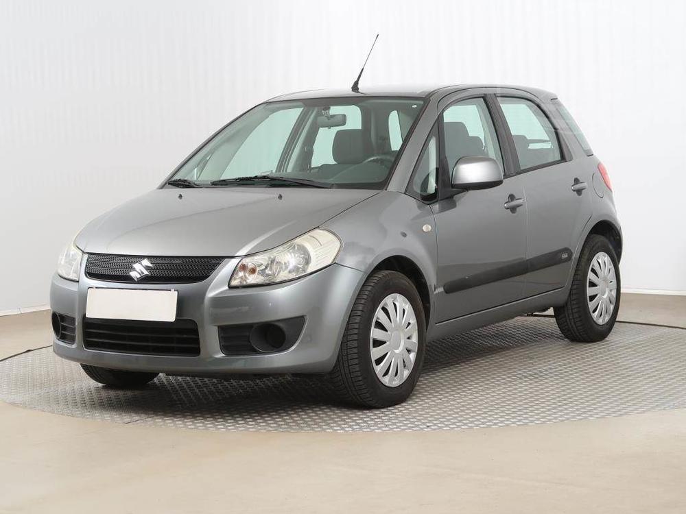 Suzuki SX4 1.5 i, Serv.kniha, po STK