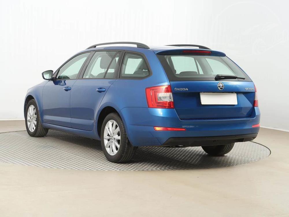 koda Octavia 1.6 TDI, Automatick klima