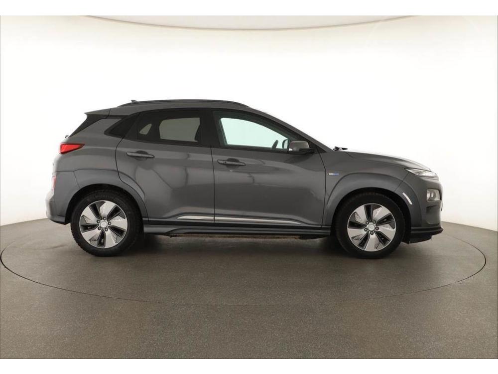 Hyundai Kona Electric 64 kWh, SoH 93%