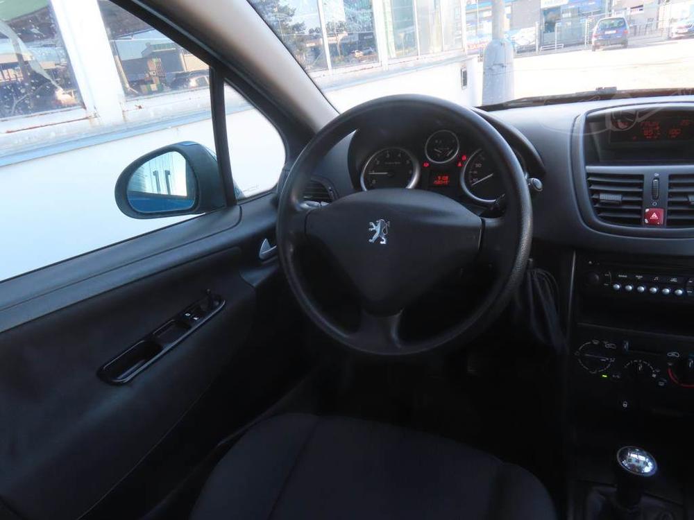 Peugeot 207 1.4, za dobrou cenu