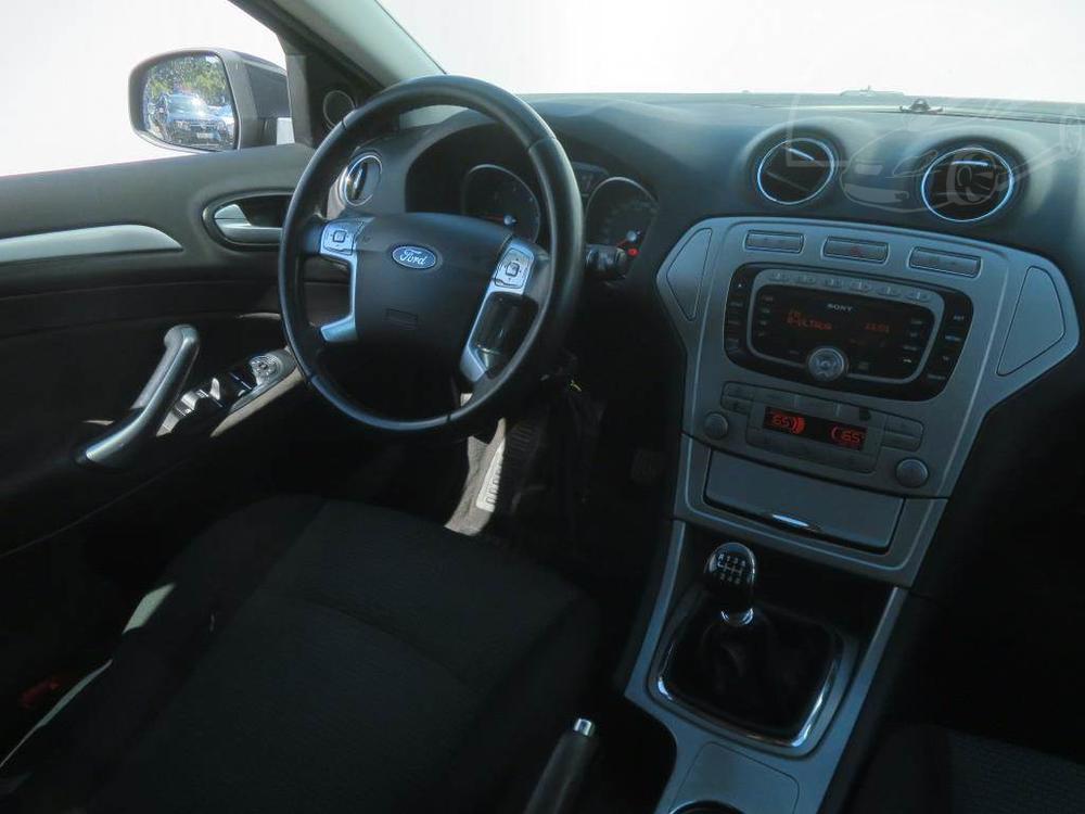 Ford Mondeo 2.0 TDCi, Automatick klima