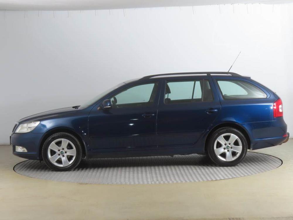 koda Octavia 1.6 TDI, Klima, El. okna