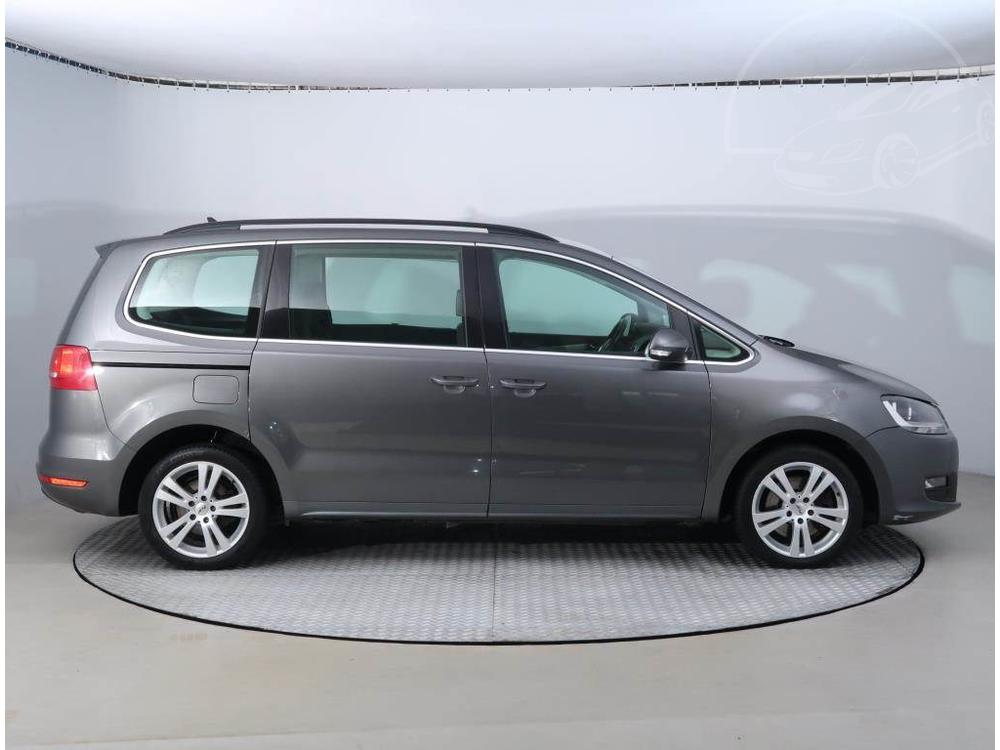 Volkswagen Sharan 2.0 TDI, 7mst, Navi