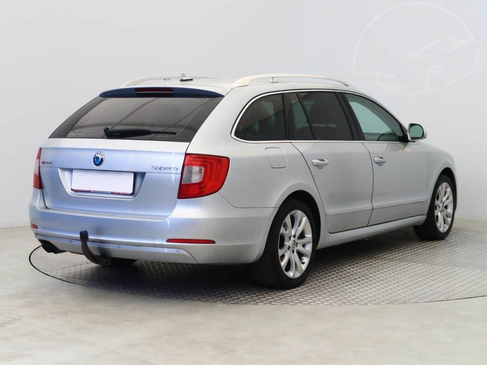 koda Superb 2.0 TDI, 4X4, Serv.kniha