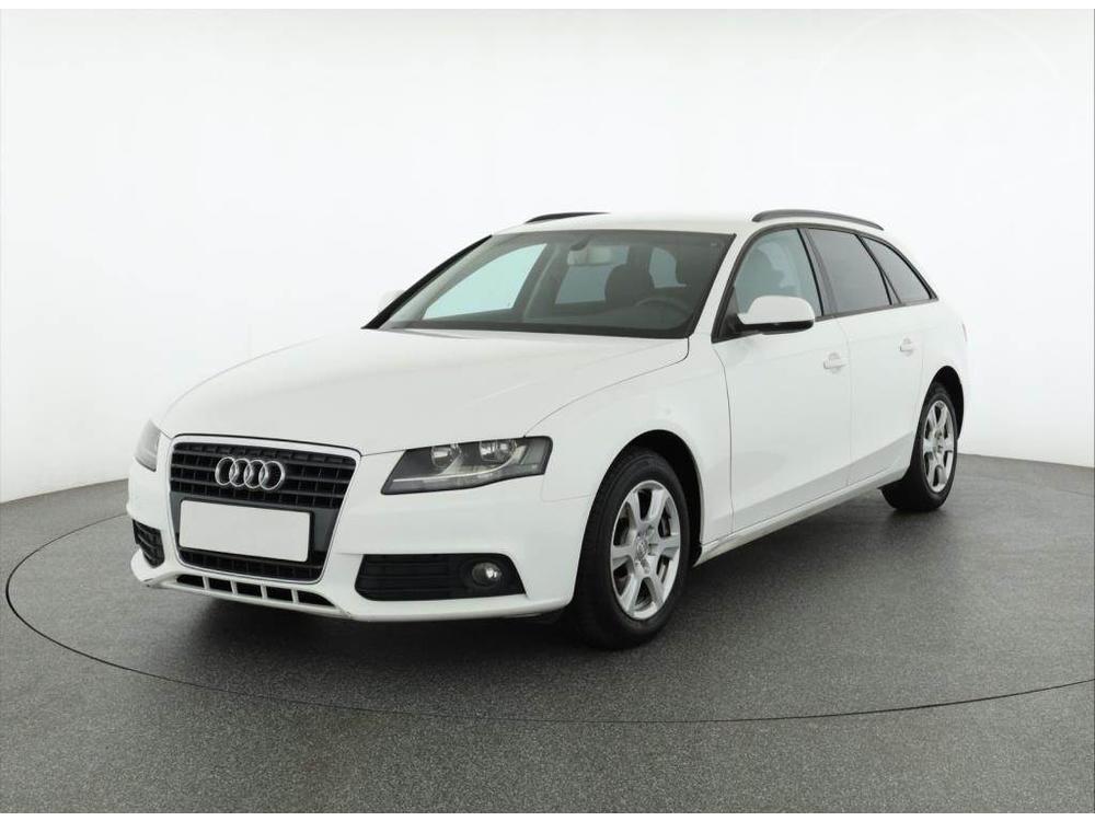 Audi A4 2.0 TDI, Automatick klima