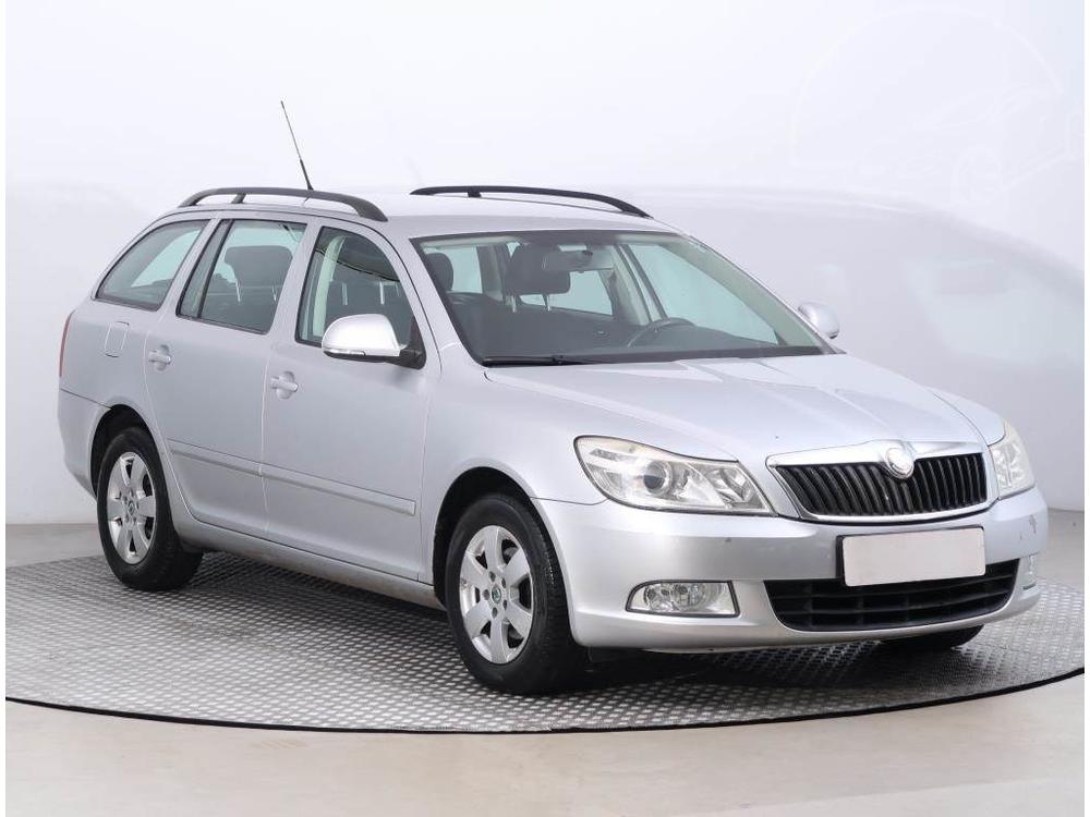 koda Octavia 1.6 TDI, Automatick klima