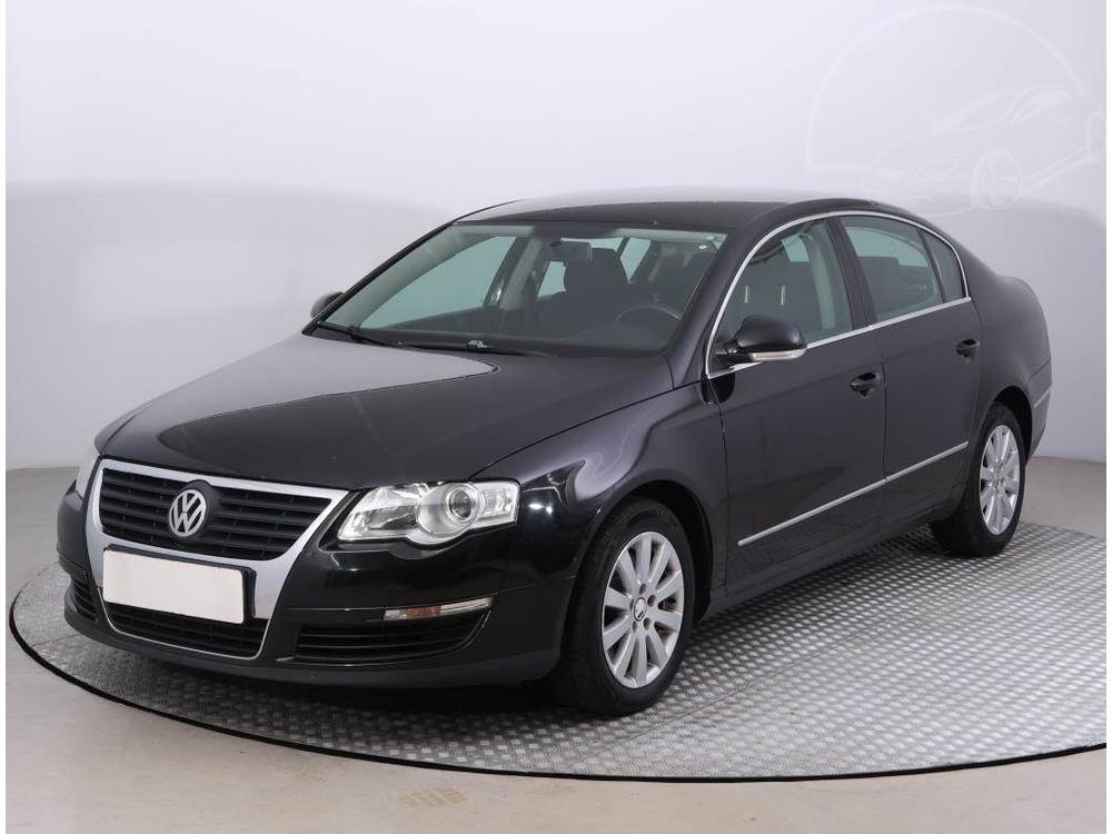 Volkswagen Passat 1.9 TDI, Automatick klima