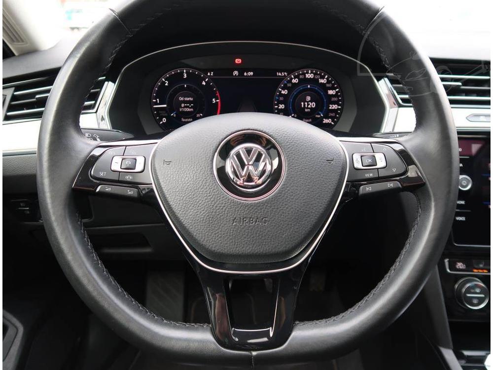 Volkswagen Passat 2.0 TDI, Highline, Ke, Navi