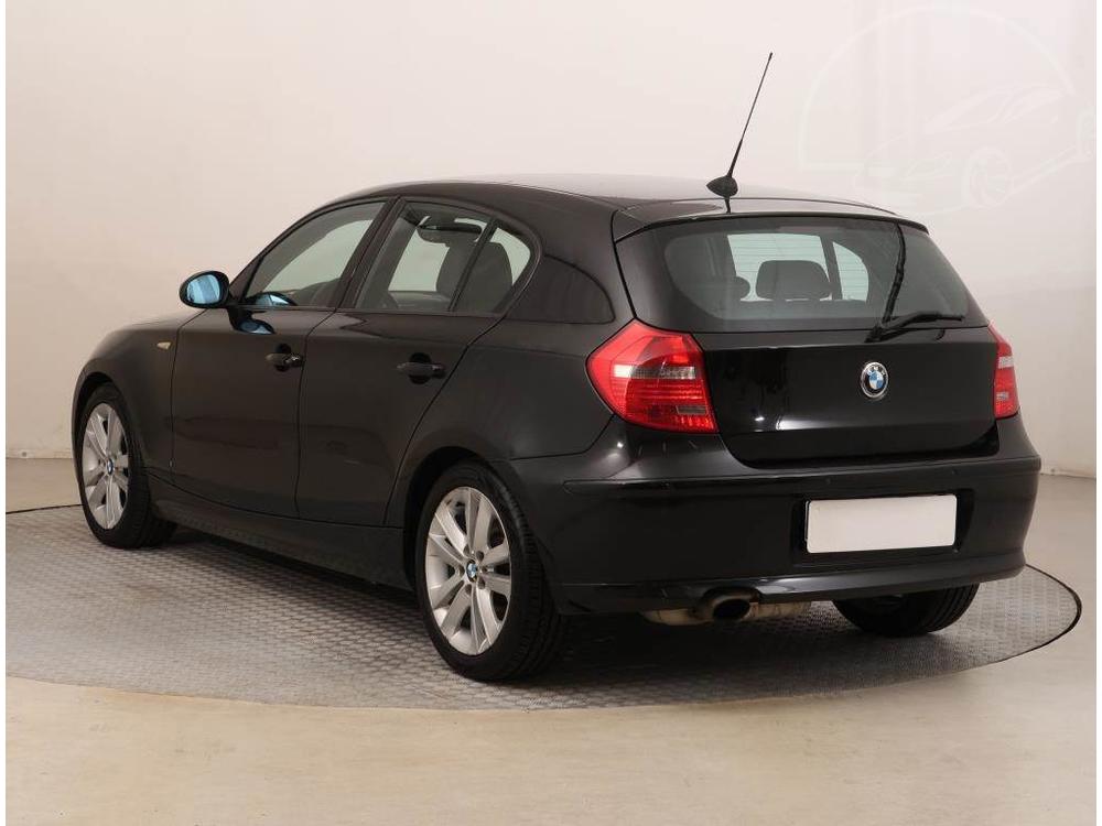 BMW 120 120i, Koen sedaky, Klima