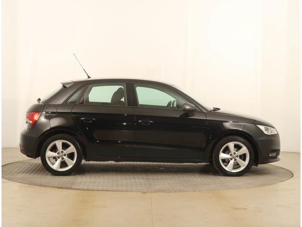 Audi A1 1.4 TDI ultra, R,1.maj, Klima